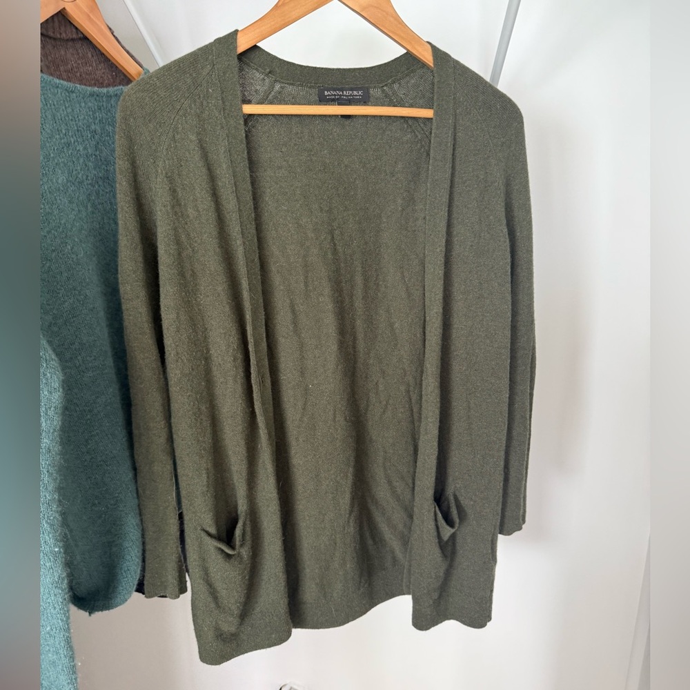 Banana Republic Cardigan XS